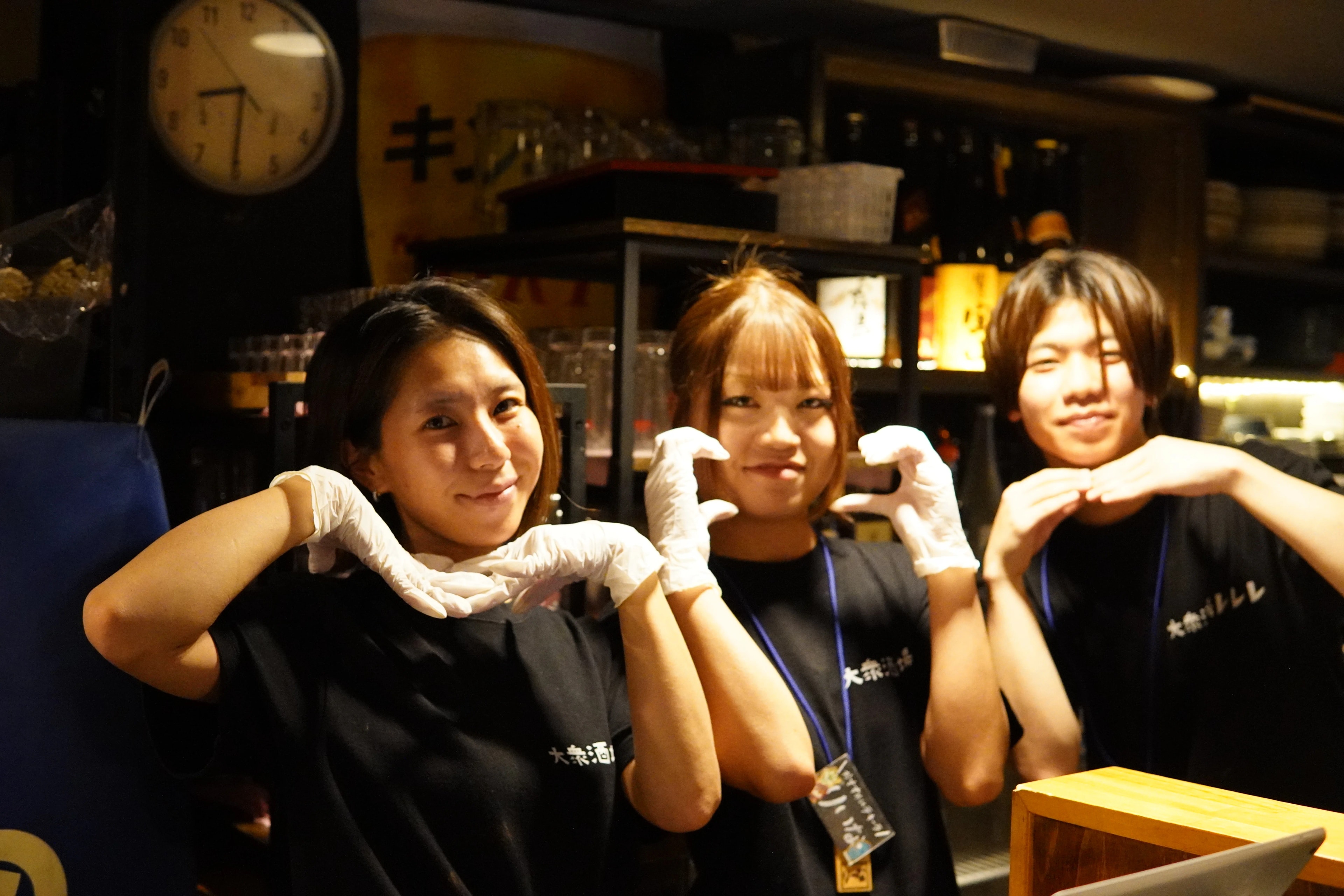 ホットスパーで働くスタッフの様子